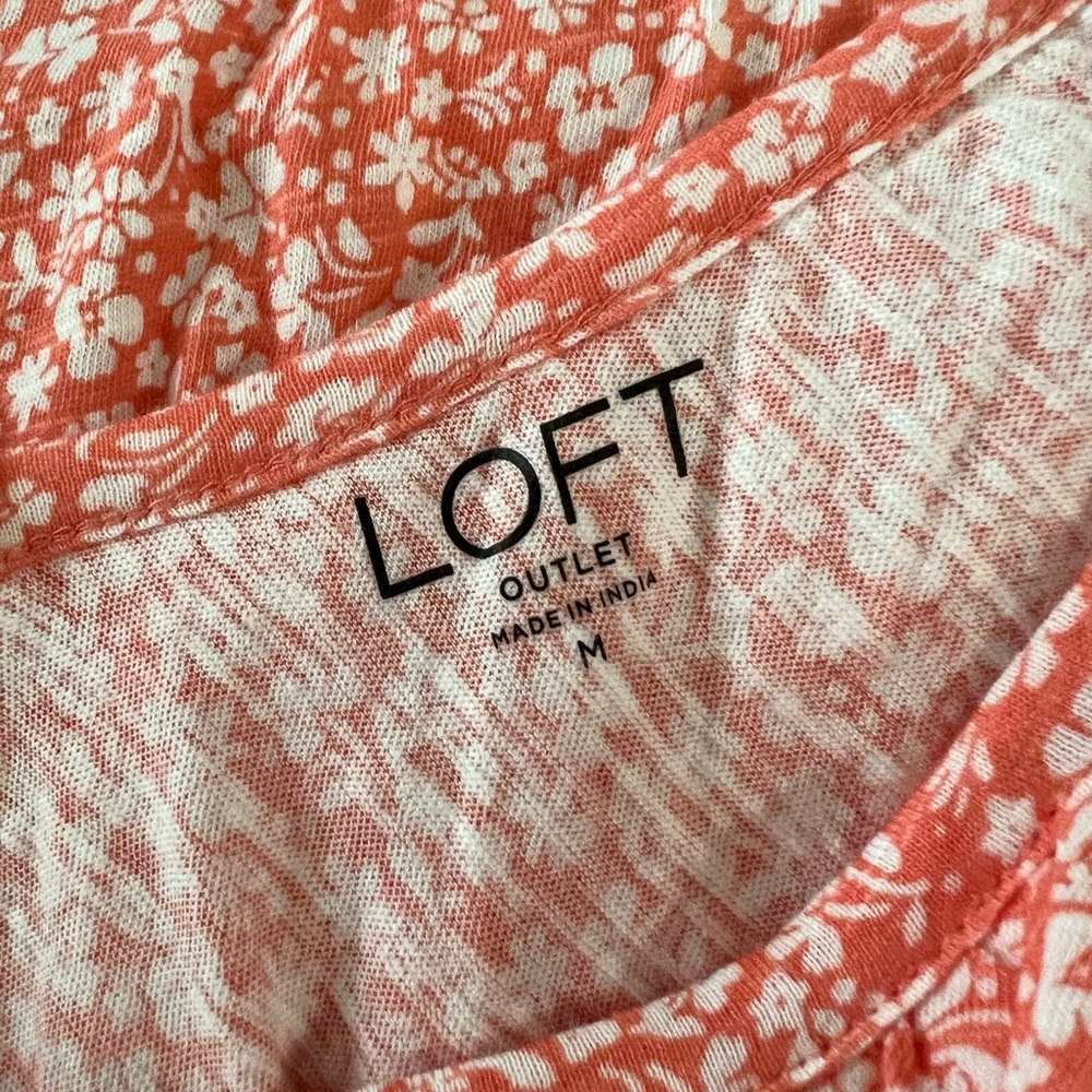 LOFT SLEEVELESS RUFFLE SHIRT - Picture 4 of 5